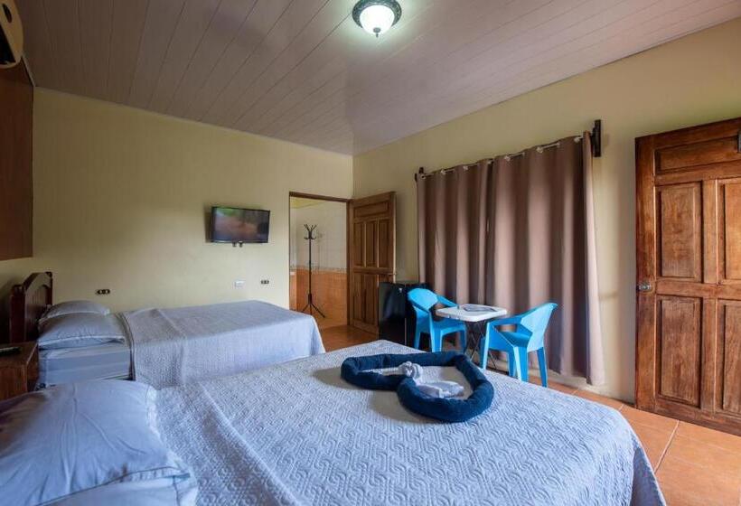 בית מלון כפרי & Hot Springs Sueño Dorado