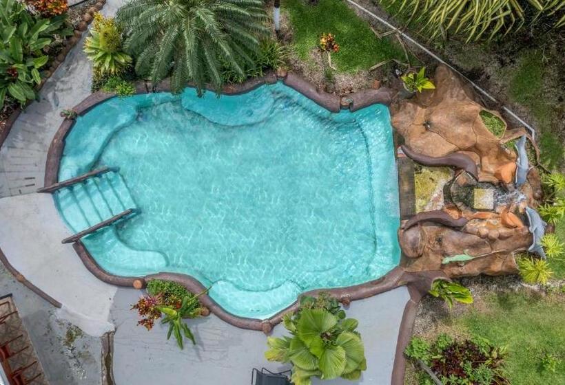 בית מלון כפרי & Hot Springs Sueño Dorado