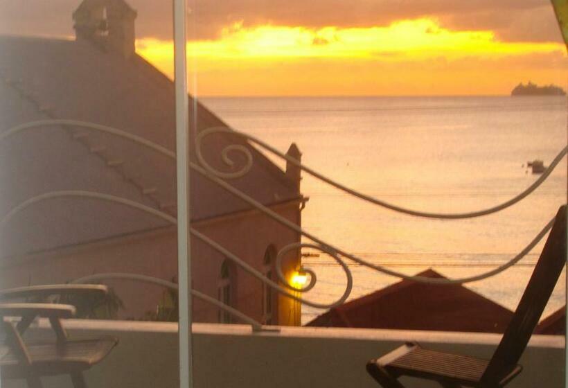 Hotel Coral Lane Beach Apartments