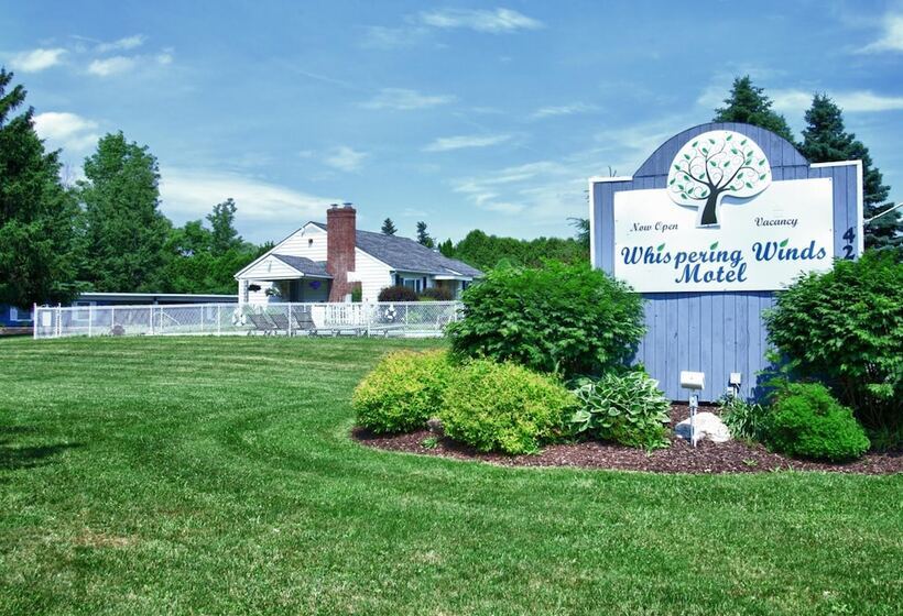 فندق صغير Whispering Winds Motel