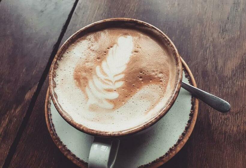 ベッドアンドブレックファースト The Rising Sun