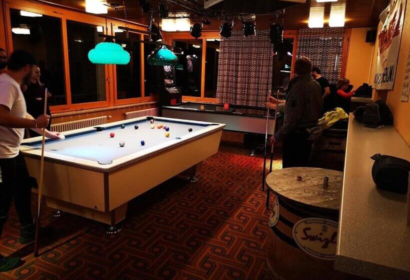 Adrenalin Backpackers Hostel