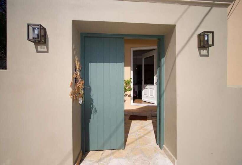 Agnantia Bed & Breakfast