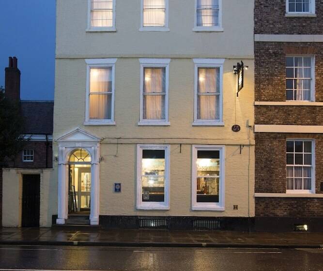 민박 Georgian House & Mews