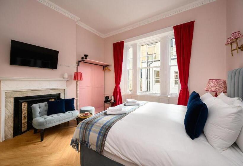 مبيت وإفطار Queen Charlotte Guesthouse