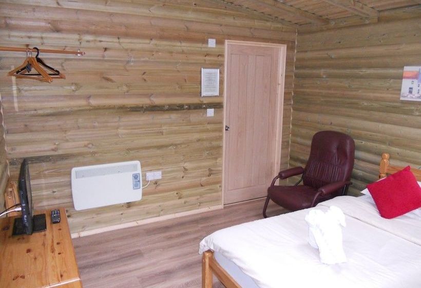 مبيت وإفطار The Elms Guest House