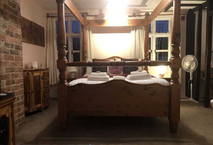 ベッドアンドブレックファースト The Mug House Inn