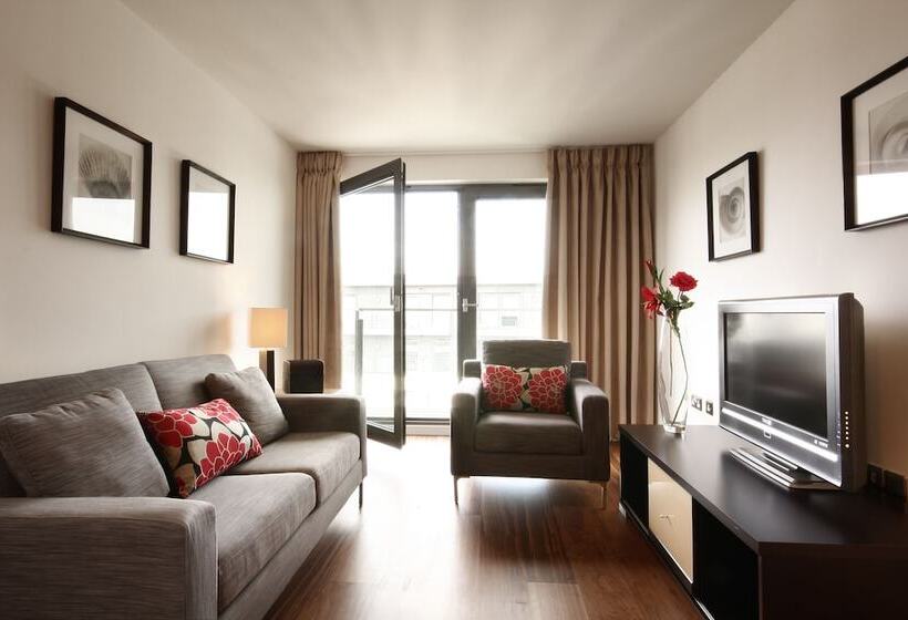 Berkshire Rooms Slough