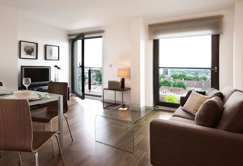 Berkshire Rooms Slough