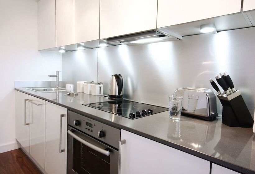 Berkshire Rooms Slough