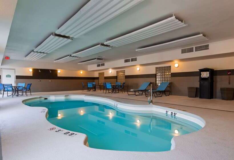 Best Western Plus Liberal Hotel & Suites