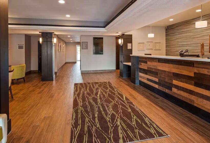 Best Western Plus Liberal Hotel & Suites