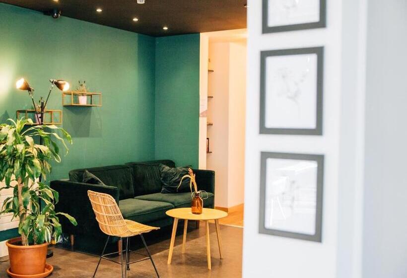 Hostel By Hyve Basel