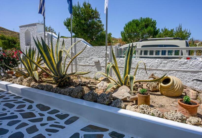 Filoxenia Apartments