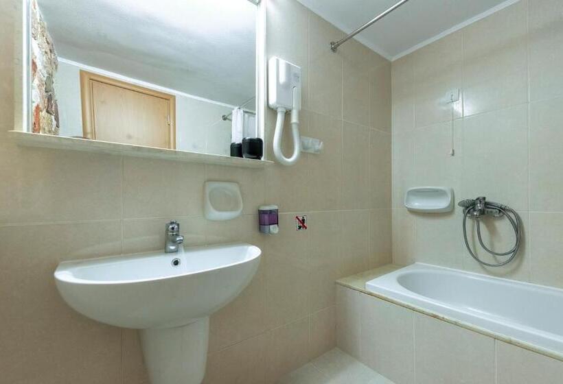 Filoxenia Apartments