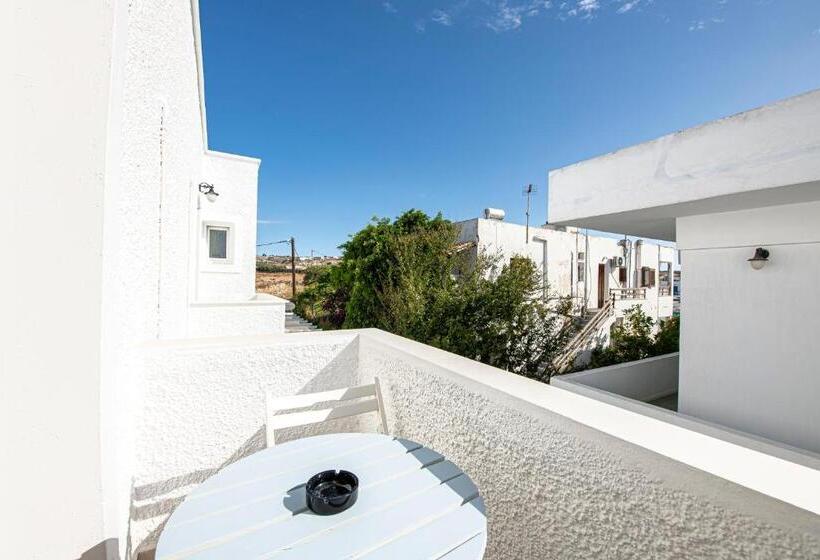 Filoxenia Apartments