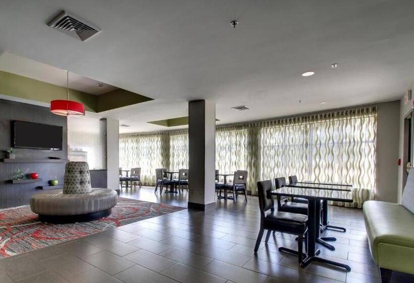 فندق La Quinta Inn & Suites By Wyndham Meridian