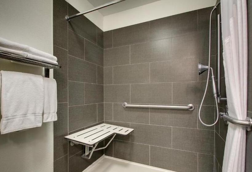 בית מלון כפרי La Quinta Inn & Suites By Wyndham Meridian