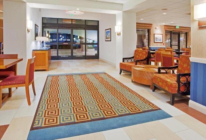 Holiday Inn Express Hotel & Suites Santa Cruz, An Ihg