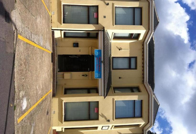 فندق فئة نجمة واحدة Aberdeen Guest House