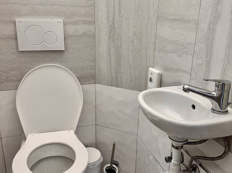 مسافرخانه Pension Sklep Rest