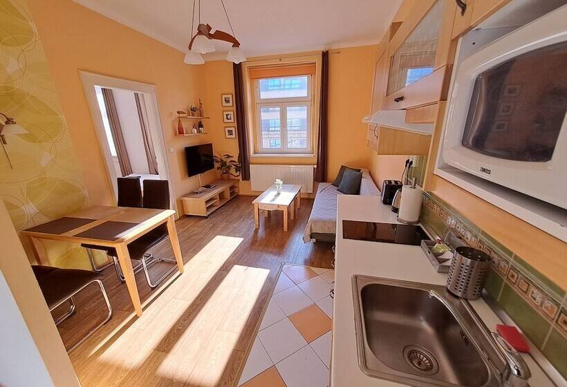 مسافرخانه Pension Sklep Rest