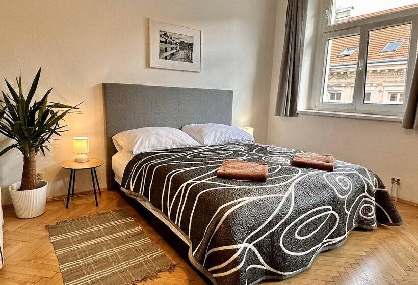 مسافرخانه Pension Sklep Rest