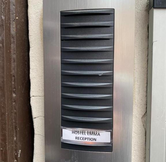 Hostel Emma