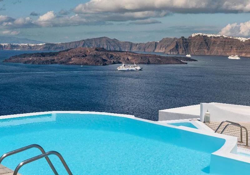 Apanemo Hotel & Suites