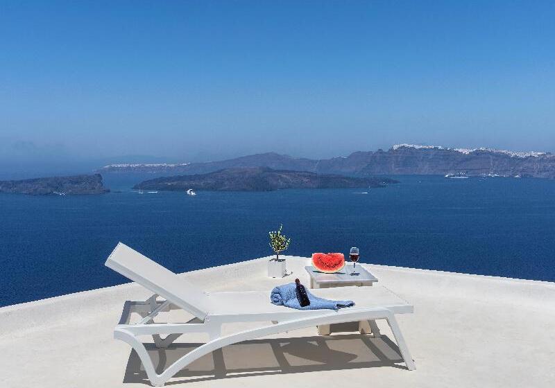 Apanemo Hotel & Suites