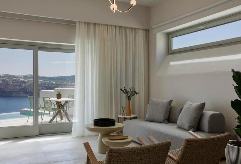 Apanemo Hotel & Suites