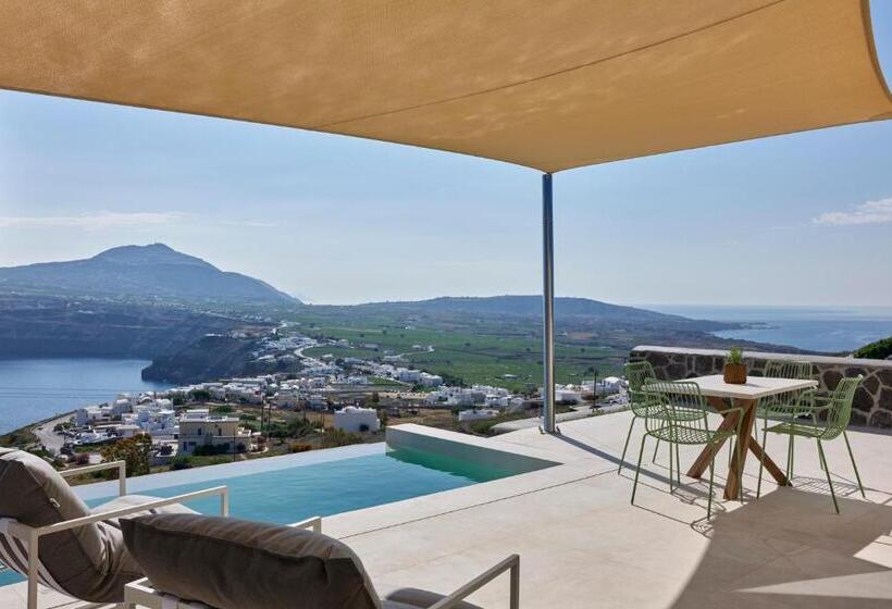 Apanemo Hotel & Suites