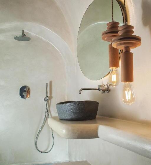 هتل Aperto Suites  Adults Only