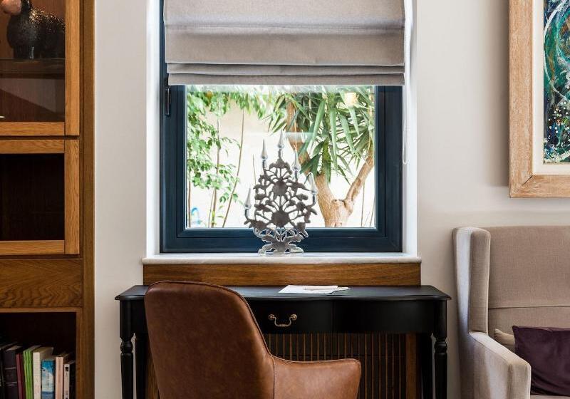 호텔 Avra City Boutique