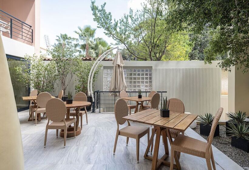 호텔 Avra City Boutique