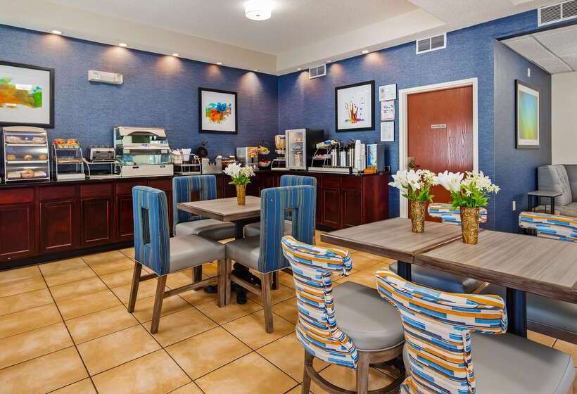 فندق Best Western Hiram Inn And Suites