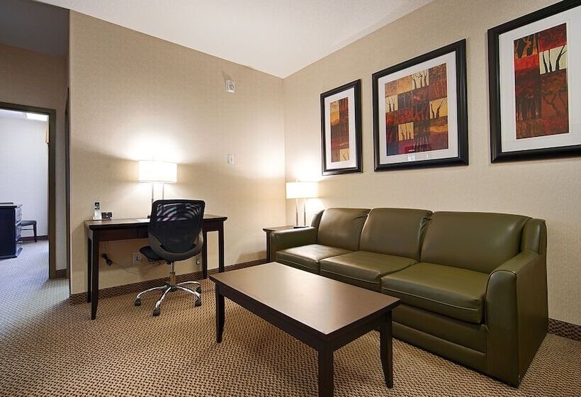 فندق Best Western Wainwright Inn & Suites