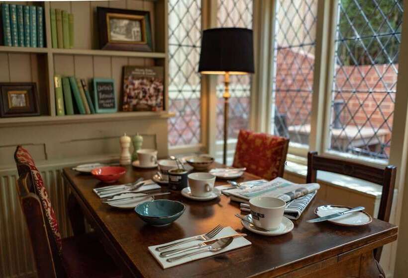 בית מלון כפרי Bull Inn