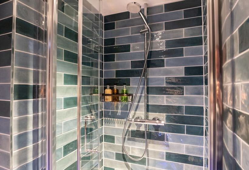 בית מלון כפרי Bull Inn