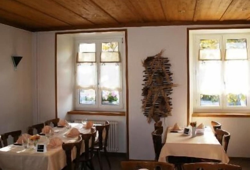 فندق Hôtel Chez Gilles