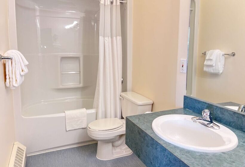 فندق Coast Hinton