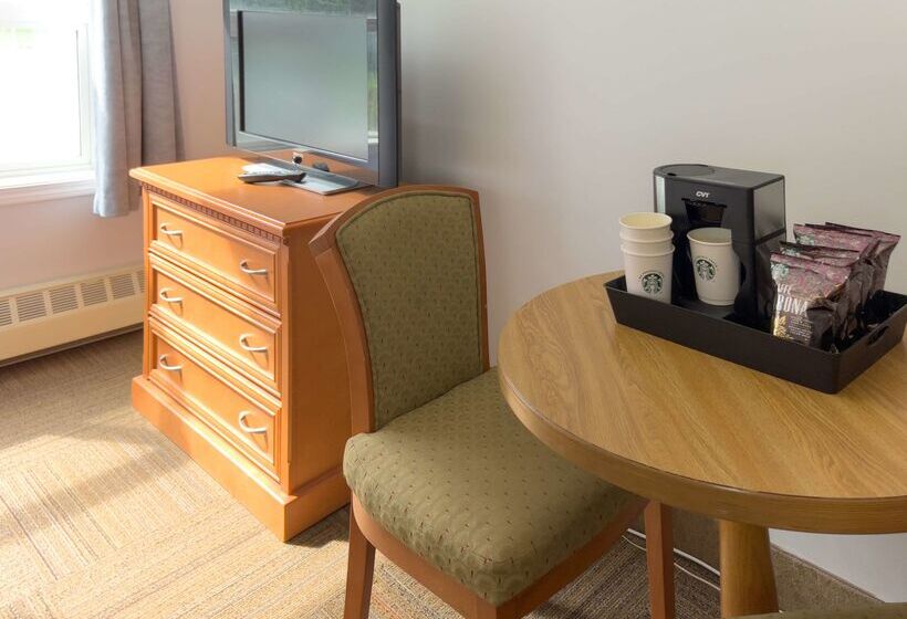 فندق Coast Hinton