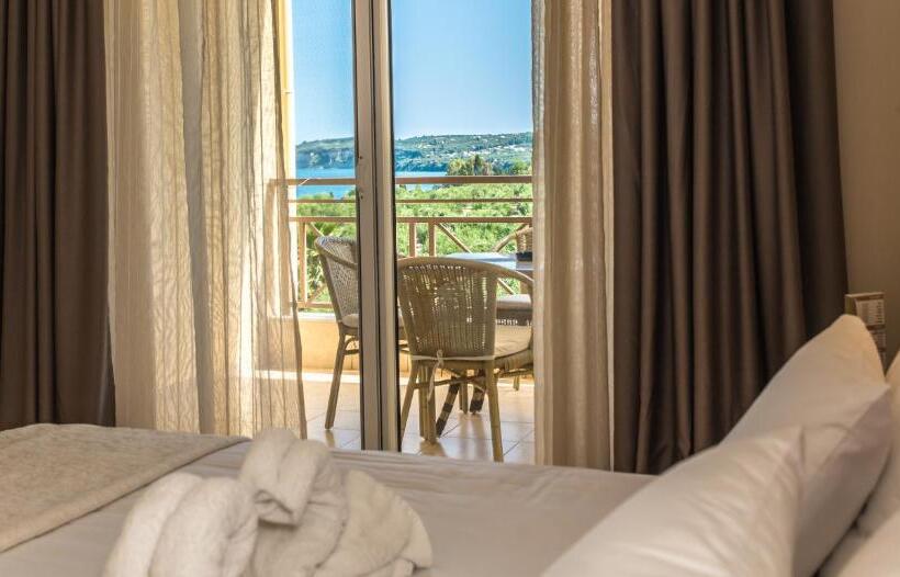 酒店 Colonides Beach