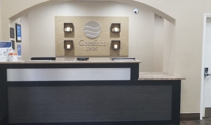 هتل Comfort Inn & Suites Fultondale Gardendale I65