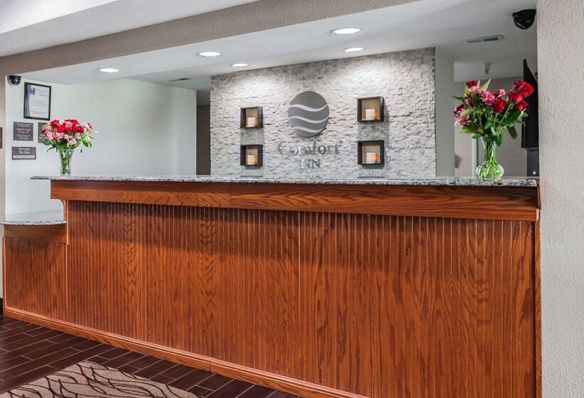 فندق Comfort Inn & Suites Moberly