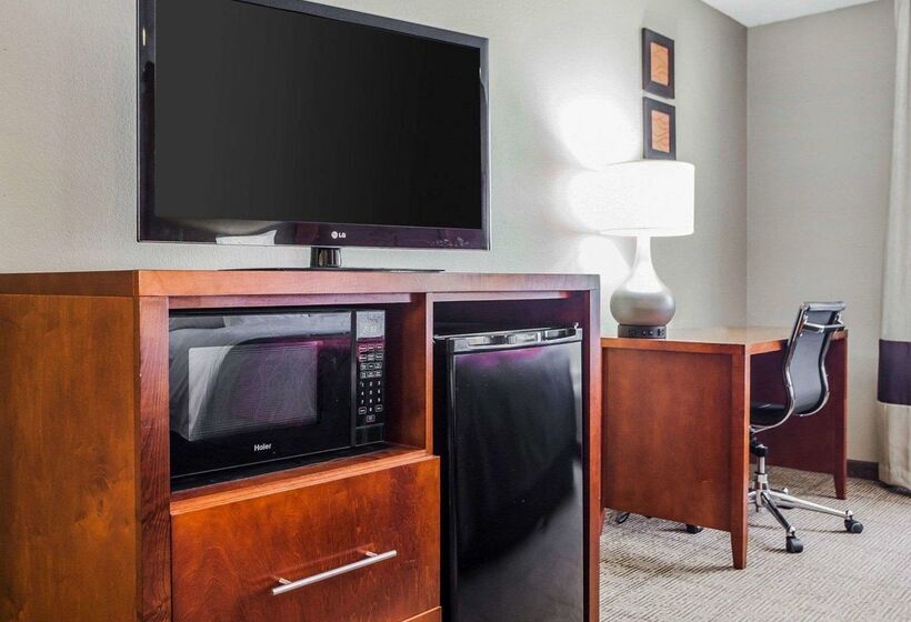 فندق Comfort Inn & Suites Moberly