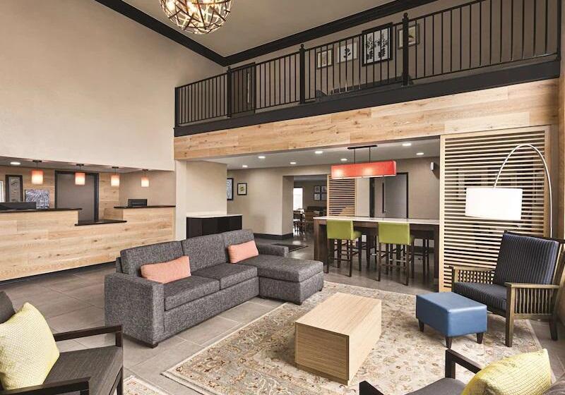 فندق Country Inn & Suites By Radisson, Dunn, Nc