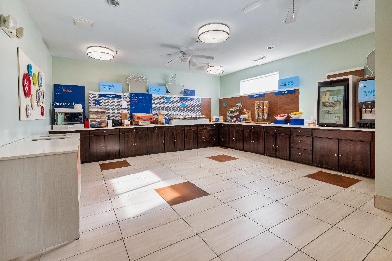 فندق Country Inn & Suites By Radisson, South Haven, Mi