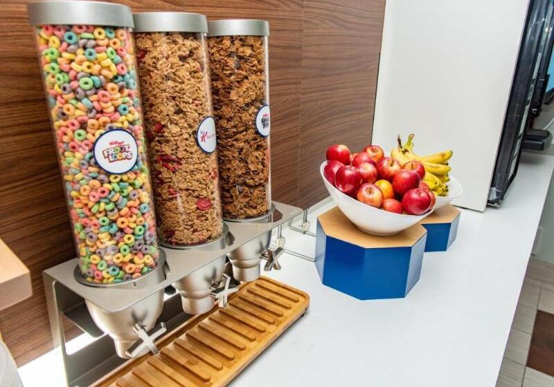 فندق Country Inn & Suites By Radisson, South Haven, Mi