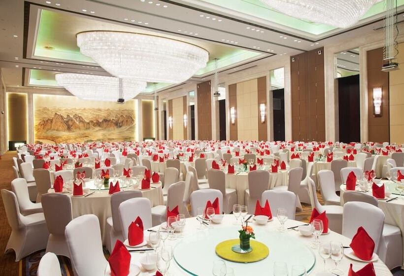 فندق Crowne Plaza Yichang, An Ihg